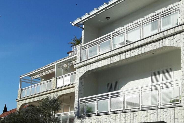 Apartments Adelheid In Biograd, Close To The Beach 比奥格勒·纳·莫鲁 外观 照片