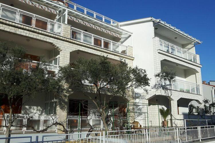 Apartments Adelheid In Biograd, Close To The Beach 比奥格勒·纳·莫鲁 外观 照片