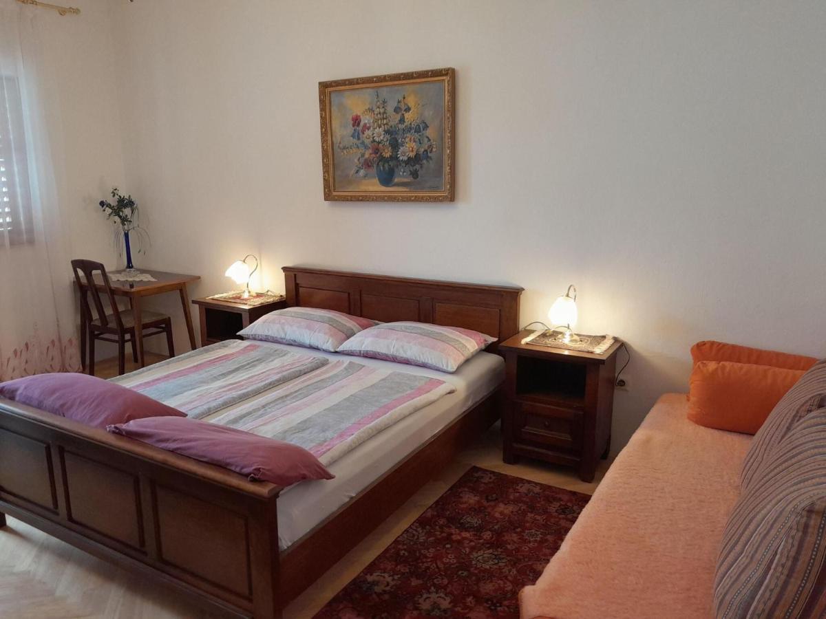 Apartments Adelheid In Biograd, Close To The Beach 比奥格勒·纳·莫鲁 外观 照片